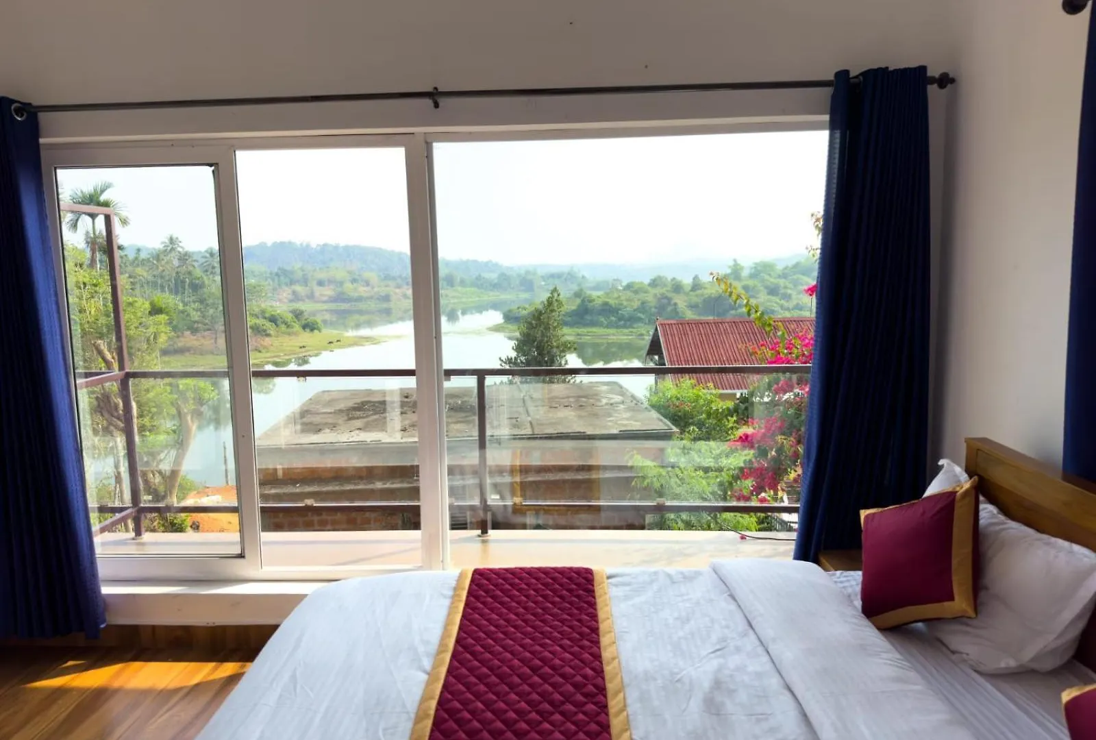 Passion Palace Meppādi